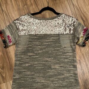 GIMMICKS by BKE Sequin Sweater
Exclusive